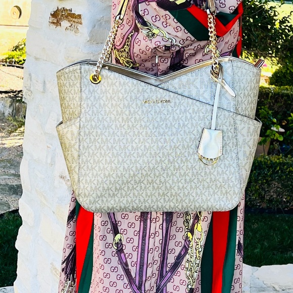 Michael Kors xlarge chain gold signature tote&wallet pale gold NWT - Picture 7 of 15